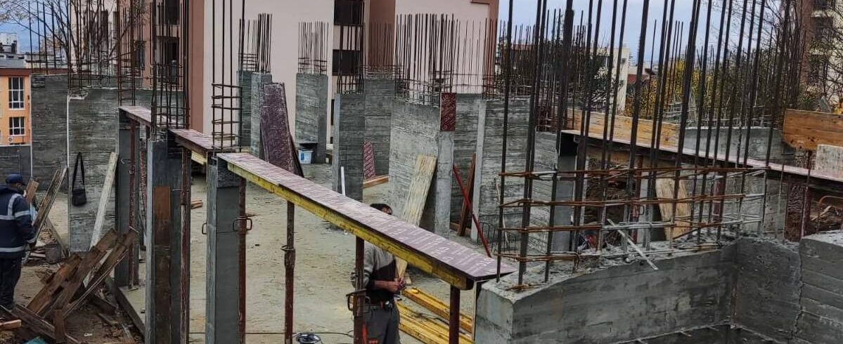 Вертикални елементи - ▷ HomeVarna