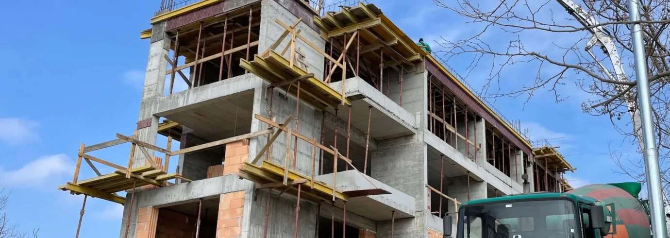 Четвърта плоча - ▷ HomeVarna